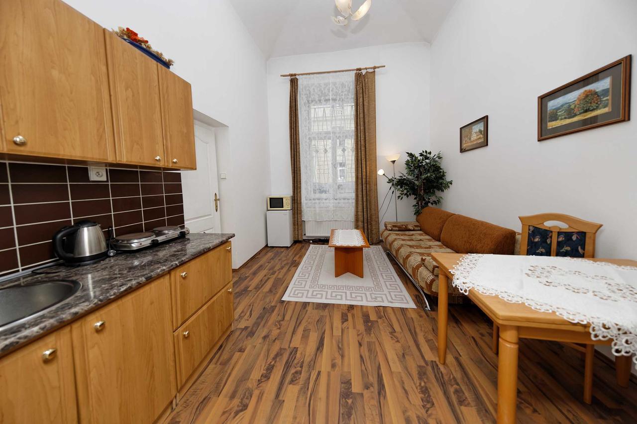 Apartments U Cisare Prague Exterior photo