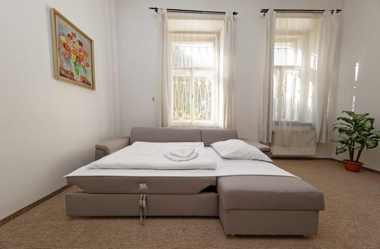 Apartments U Cisare Prague Exterior photo